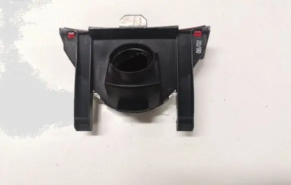 Nissan Primera Third/center stoplight 270275 270276