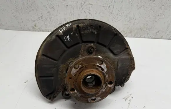 Skoda Yeti (5L) Front wheel hub