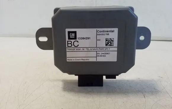 Chevrolet Captiva GPS navigation control unit/module 13384291