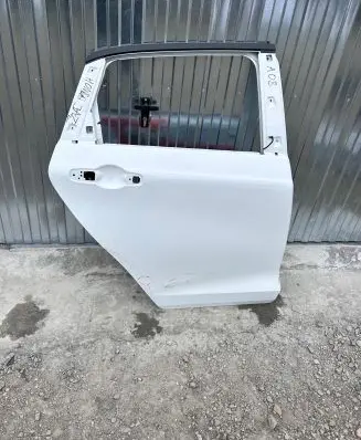 Honda Jazz IV GR Rear door