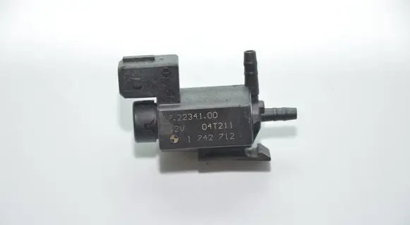 BMW 5 E60 E61 Turbo solenoid valve 1742712