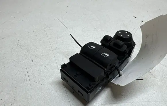 BMW 6 F12 F13 Electric window control switch 9196678