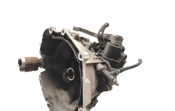 Opel Corsa E Manual 6 speed gearbox 55489874 55593609 M22