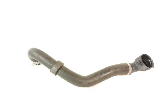 Volvo XC90 Engine coolant pipe/hose 31474845
