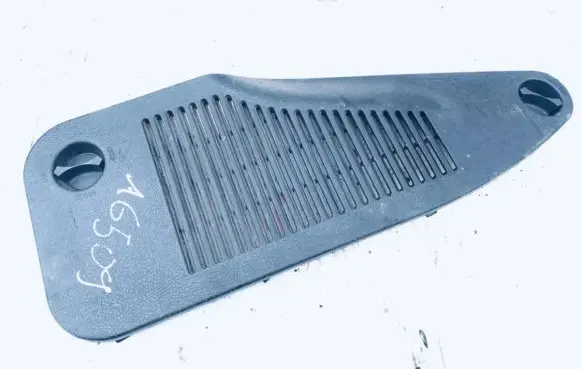 Opel Zafira A Dash center air vent grill 90580310 sp0088090