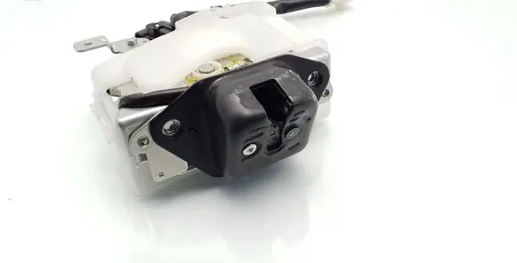Honda CR-V Tailgate/trunk/boot lock/catch/latch D7661372C 1638000120