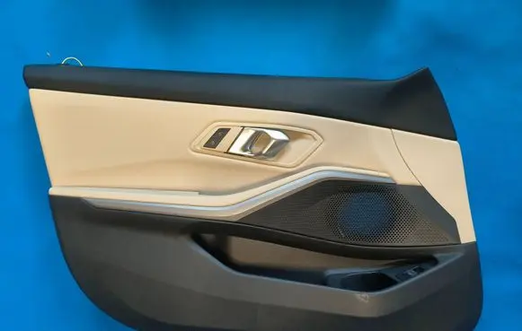 BMW 3 G20 G21 Front door card panel trim 
