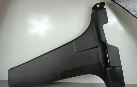 Mitsubishi Outlander IV (B) pillar trim (bottom) 7211A533ZZ