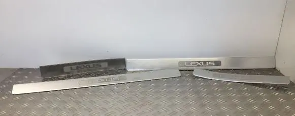 Lexus GS 300 350 430 450H sill trim set (inner) 