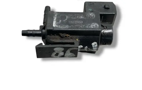 Toyota Avensis T270 Turbo solenoid valve 7810831 70231800 16T182