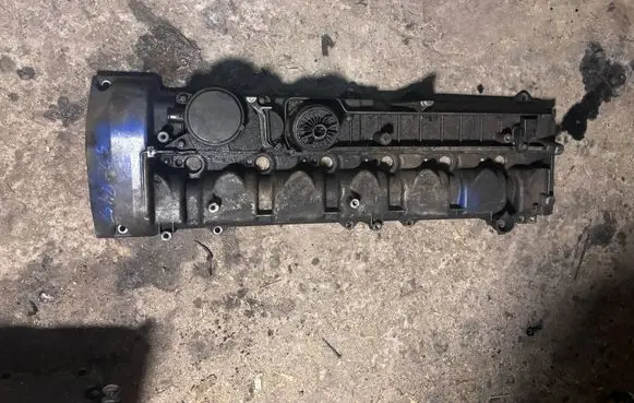 Mercedes-Benz E W210 Engine head 6130160305