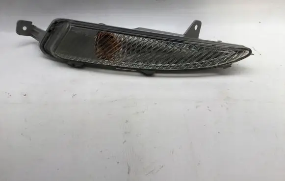 Opel Astra J Front indicator light 13367142
