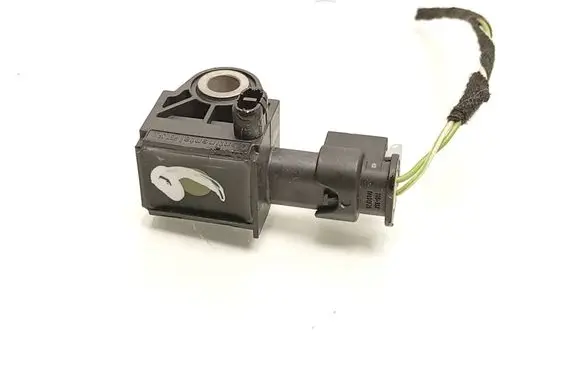 Mercedes-Benz C W205 Airbag deployment crash/impact sensor 2229051400