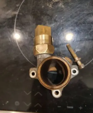 Audi A6 S6 C4 4A Coolant temperature sensor 046919 046919369 6323