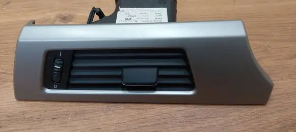 BMW 3 E90 E91 Dashboard side air vent grill/cover trim 6922633