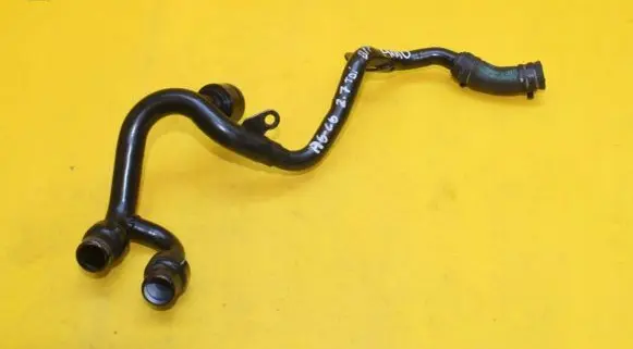 Audi A8 S8 D3 4E Engine coolant pipe/hose