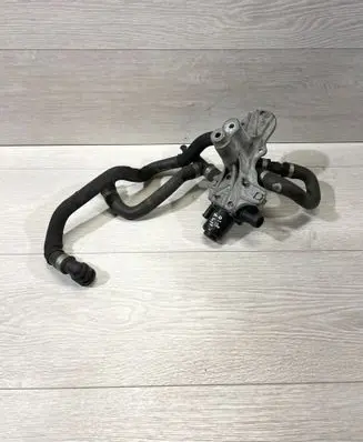 BMW 5 F10 F11 Other engine bay part 8514464 8514233 8514234