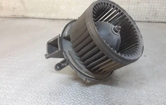 Peugeot Boxer Heater fan/blower 168330100