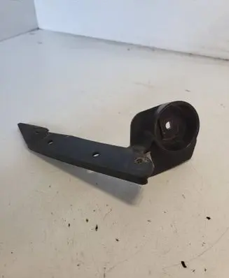 BMW 3 E90 E91 Headlight/headlamp mounting bracket 7136827