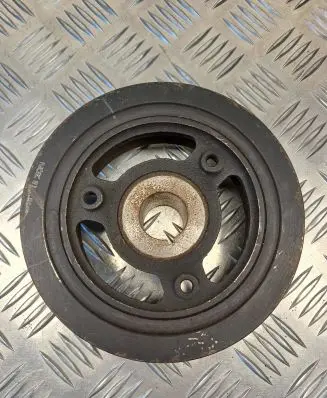 Toyota Yaris Crankshaft pulley