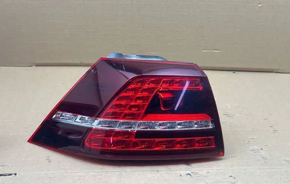 Rear/tail lights