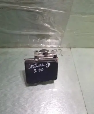 Jaguar XJ X351 ABS Pump 0265950970