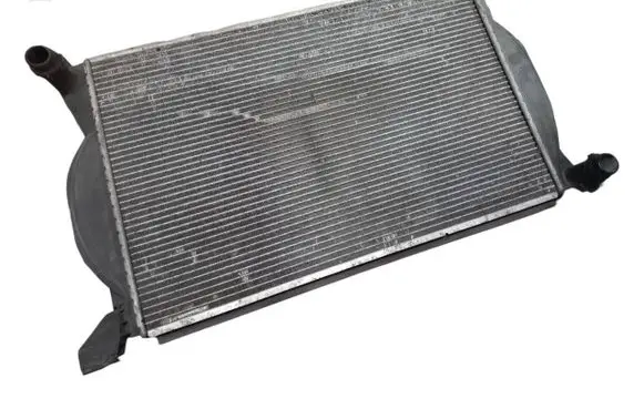 Audi A4 S4 B6 8E 8H Coolant radiator