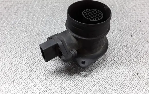 Skoda Fabia Mk1 (6Y) Mass air flow meter 0281002531 038906461B