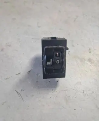 Peugeot 508 Seat heating switch 96666215XT