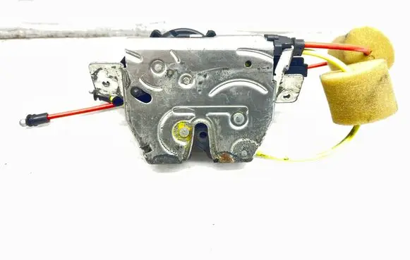 Mercedes-Benz E W211 Tailgate/trunk/boot lock/catch/latch A2117400535