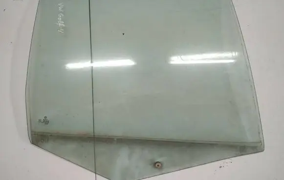 Volkswagen Golf IV Rear door window glass AS2