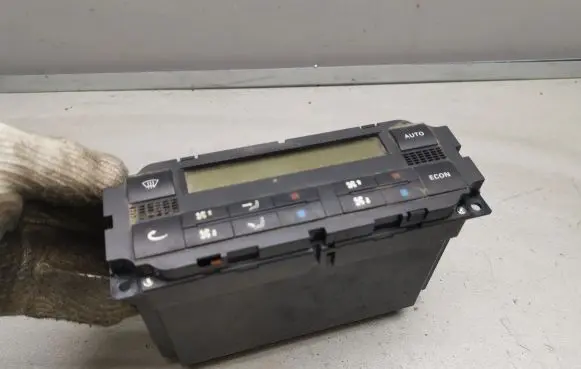 Volkswagen Sharan Climate control unit