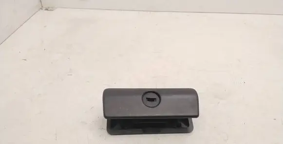 BMW 5 E39 Glove box handle