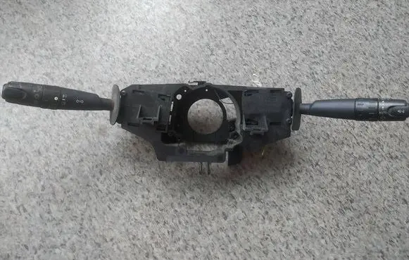 Peugeot 607 Wiper turn signal indicator stalk/switch 9631626080