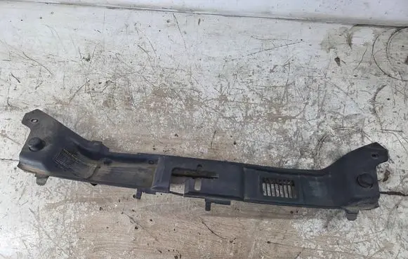 Radiator trim