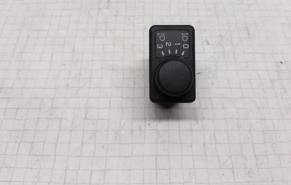 Nissan Almera Tino Headlight level height control switch 36997B D53503