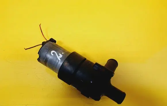 Mercedes-Benz C W203 Electric auxiliary coolant/water pump A2038350064 0392020076
