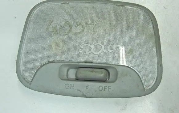 Peugeot 4007 Rear seat light MR190205