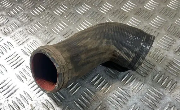 Volvo XC60 Intercooler hose/pipe 31274235