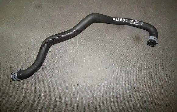 Audi A4 S4 B9 Engine coolant pipe/hose 8W0145947A