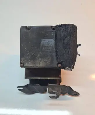 Volvo C70 ABS Pump 9472971 9472870