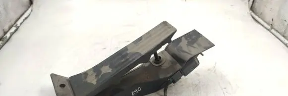 BMW 3 E90 E91 Accelerator throttle pedal 6772646