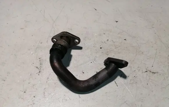 Volkswagen PASSAT B6 EGR valve line/pipe/hose 03G131521R