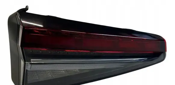 Skoda Superb B9 Tailgate rear/tail lights 3P0945307
