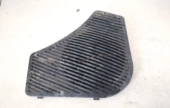 Side speaker trim/cover
