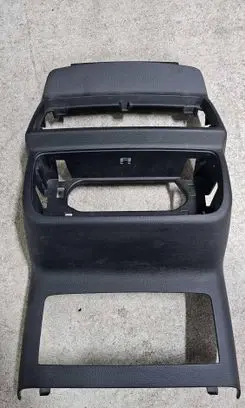 Audi Q7 4M Other center console (tunnel) element 4M0864147A 1280562
