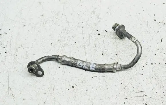 Mercedes-Benz GLE AMG (W166 - C292) Turbo turbocharger oiling pipe/hose A2760900377