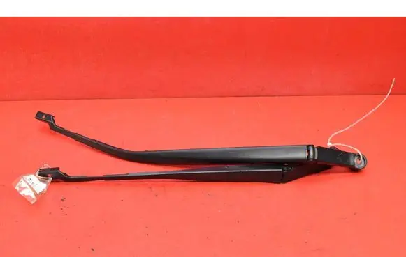 Toyota C-HR I Front wiper blade arm