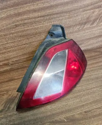 Renault Megane II Rear/tail lights 0200073237