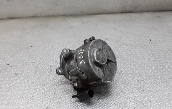 Vacuum pump